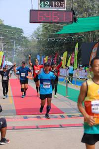 BIB: 42195, 646
                            <button type="button" onclick="openModal(9487990)" class="btn btn-primary btn-sm float-right btn-popup" data-toggle="modal" data-target=".modal-high-quality">
                        <i class="fas fa-shopping-cart"></i> Add to Cart
                    </button>
                                            <button type="button" onclick="isThisMe(9487990, true)" class="btn btn-success btn-sm float-right btn-popup btn-isme hidden" data-toggle="tooltip" data-placement="bottom" title="นี่คือรูปของคุณใช่ไหม คลิกที่นี่เพื่อเอาเข้าอัลบั้ม">
                        <i class="fas fa-plus"></i> Add to album
                    </button>
                    <button type="button" onclick="isThisMe(9487990, false)" class="btn btn-warning btn-sm float-right btn-popup btn-isnotme hidden">
                        <i class="fas fa-ban"></i> Remove from album
                    </button>