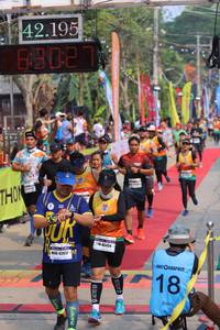 BIB: 42195, 027, 42617
                            <button type="button" onclick="openModal(9459459)" class="btn btn-primary btn-sm float-right btn-popup" data-toggle="modal" data-target=".modal-high-quality">
                        <i class="fas fa-shopping-cart"></i> Add to Cart
                    </button>
                                            <button type="button" onclick="isThisMe(9459459, true)" class="btn btn-success btn-sm float-right btn-popup btn-isme hidden" data-toggle="tooltip" data-placement="bottom" title="นี่คือรูปของคุณใช่ไหม คลิกที่นี่เพื่อเอาเข้าอัลบั้ม">
                        <i class="fas fa-plus"></i> Add to album
                    </button>
                    <button type="button" onclick="isThisMe(9459459, false)" class="btn btn-warning btn-sm float-right btn-popup btn-isnotme hidden">
                        <i class="fas fa-ban"></i> Remove from album
                    </button>