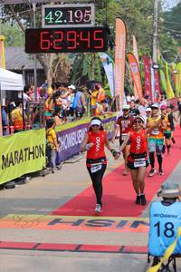 BIB: 42195, 62945
                            <button type="button" onclick="openModal(9456122)" class="btn btn-primary btn-sm float-right btn-popup" data-toggle="modal" data-target=".modal-high-quality">
                        <i class="fas fa-shopping-cart"></i> Add to Cart
                    </button>
                                            <button type="button" onclick="isThisMe(9456122, true)" class="btn btn-success btn-sm float-right btn-popup btn-isme hidden" data-toggle="tooltip" data-placement="bottom" title="นี่คือรูปของคุณใช่ไหม คลิกที่นี่เพื่อเอาเข้าอัลบั้ม">
                        <i class="fas fa-plus"></i> Add to album
                    </button>
                    <button type="button" onclick="isThisMe(9456122, false)" class="btn btn-warning btn-sm float-right btn-popup btn-isnotme hidden">
                        <i class="fas fa-ban"></i> Remove from album
                    </button>