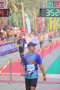 BIB: 352, 21610
                            <button type="button" onclick="openModal(9132413)" class="btn btn-primary btn-sm float-right btn-popup" data-toggle="modal" data-target=".modal-high-quality">
                        <i class="fas fa-shopping-cart"></i> Add to Cart
                    </button>
                                            <button type="button" onclick="isThisMe(9132413, true)" class="btn btn-success btn-sm float-right btn-popup btn-isme hidden" data-toggle="tooltip" data-placement="bottom" title="นี่คือรูปของคุณใช่ไหม คลิกที่นี่เพื่อเอาเข้าอัลบั้ม">
                        <i class="fas fa-plus"></i> Add to album
                    </button>
                    <button type="button" onclick="isThisMe(9132413, false)" class="btn btn-warning btn-sm float-right btn-popup btn-isnotme hidden">
                        <i class="fas fa-ban"></i> Remove from album
                    </button>