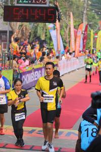 BIB: 4445, 46958, 450
                            <button type="button" onclick="openModal(9148154)" class="btn btn-primary btn-sm float-right btn-popup" data-toggle="modal" data-target=".modal-high-quality">
                        <i class="fas fa-shopping-cart"></i> Add to Cart
                    </button>
                                            <button type="button" onclick="isThisMe(9148154, true)" class="btn btn-success btn-sm float-right btn-popup btn-isme hidden" data-toggle="tooltip" data-placement="bottom" title="นี่คือรูปของคุณใช่ไหม คลิกที่นี่เพื่อเอาเข้าอัลบั้ม">
                        <i class="fas fa-plus"></i> Add to album
                    </button>
                    <button type="button" onclick="isThisMe(9148154, false)" class="btn btn-warning btn-sm float-right btn-popup btn-isnotme hidden">
                        <i class="fas fa-ban"></i> Remove from album
                    </button>