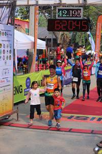 BIB: 42195, 62045
                            <button type="button" onclick="openModal(9429915)" class="btn btn-primary btn-sm float-right btn-popup" data-toggle="modal" data-target=".modal-high-quality">
                        <i class="fas fa-shopping-cart"></i> Add to Cart
                    </button>
                                            <button type="button" onclick="isThisMe(9429915, true)" class="btn btn-success btn-sm float-right btn-popup btn-isme hidden" data-toggle="tooltip" data-placement="bottom" title="นี่คือรูปของคุณใช่ไหม คลิกที่นี่เพื่อเอาเข้าอัลบั้ม">
                        <i class="fas fa-plus"></i> Add to album
                    </button>
                    <button type="button" onclick="isThisMe(9429915, false)" class="btn btn-warning btn-sm float-right btn-popup btn-isnotme hidden">
                        <i class="fas fa-ban"></i> Remove from album
                    </button>