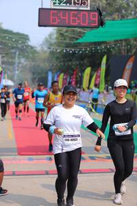 BIB: 2195, 64609, 40931
                            <button type="button" onclick="openModal(9487695)" class="btn btn-primary btn-sm float-right btn-popup" data-toggle="modal" data-target=".modal-high-quality">
                        <i class="fas fa-shopping-cart"></i> Add to Cart
                    </button>
                                            <button type="button" onclick="isThisMe(9487695, true)" class="btn btn-success btn-sm float-right btn-popup btn-isme hidden" data-toggle="tooltip" data-placement="bottom" title="นี่คือรูปของคุณใช่ไหม คลิกที่นี่เพื่อเอาเข้าอัลบั้ม">
                        <i class="fas fa-plus"></i> Add to album
                    </button>
                    <button type="button" onclick="isThisMe(9487695, false)" class="btn btn-warning btn-sm float-right btn-popup btn-isnotme hidden">
                        <i class="fas fa-ban"></i> Remove from album
                    </button>