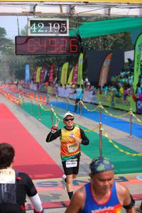 BIB: 42195, 92669
                            <button type="button" onclick="openModal(9489721)" class="btn btn-primary btn-sm float-right btn-popup" data-toggle="modal" data-target=".modal-high-quality">
                        <i class="fas fa-shopping-cart"></i> Add to Cart
                    </button>
                                            <button type="button" onclick="isThisMe(9489721, true)" class="btn btn-success btn-sm float-right btn-popup btn-isme hidden" data-toggle="tooltip" data-placement="bottom" title="นี่คือรูปของคุณใช่ไหม คลิกที่นี่เพื่อเอาเข้าอัลบั้ม">
                        <i class="fas fa-plus"></i> Add to album
                    </button>
                    <button type="button" onclick="isThisMe(9489721, false)" class="btn btn-warning btn-sm float-right btn-popup btn-isnotme hidden">
                        <i class="fas fa-ban"></i> Remove from album
                    </button>