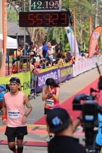 BIB: 42195, 55923, 41680
                            <button type="button" onclick="openModal(9154336)" class="btn btn-primary btn-sm float-right btn-popup" data-toggle="modal" data-target=".modal-high-quality">
                        <i class="fas fa-shopping-cart"></i> Add to Cart
                    </button>
                                            <button type="button" onclick="isThisMe(9154336, true)" class="btn btn-success btn-sm float-right btn-popup btn-isme hidden" data-toggle="tooltip" data-placement="bottom" title="นี่คือรูปของคุณใช่ไหม คลิกที่นี่เพื่อเอาเข้าอัลบั้ม">
                        <i class="fas fa-plus"></i> Add to album
                    </button>
                    <button type="button" onclick="isThisMe(9154336, false)" class="btn btn-warning btn-sm float-right btn-popup btn-isnotme hidden">
                        <i class="fas fa-ban"></i> Remove from album
                    </button>