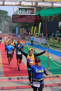 BIB: 42195, 65023, 42324, 40705
                            <button type="button" onclick="openModal(9490864)" class="btn btn-primary btn-sm float-right btn-popup" data-toggle="modal" data-target=".modal-high-quality">
                        <i class="fas fa-shopping-cart"></i> Add to Cart
                    </button>
                                            <button type="button" onclick="isThisMe(9490864, true)" class="btn btn-success btn-sm float-right btn-popup btn-isme hidden" data-toggle="tooltip" data-placement="bottom" title="นี่คือรูปของคุณใช่ไหม คลิกที่นี่เพื่อเอาเข้าอัลบั้ม">
                        <i class="fas fa-plus"></i> Add to album
                    </button>
                    <button type="button" onclick="isThisMe(9490864, false)" class="btn btn-warning btn-sm float-right btn-popup btn-isnotme hidden">
                        <i class="fas fa-ban"></i> Remove from album
                    </button>