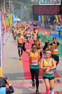 BIB: 421, 6550, 4825, 45356, 
                            <button type="button" onclick="openModal(9512997)" class="btn btn-primary btn-sm float-right btn-popup" data-toggle="modal" data-target=".modal-high-quality">
                        <i class="fas fa-shopping-cart"></i> Add to Cart
                    </button>
                                            <button type="button" onclick="isThisMe(9512997, true)" class="btn btn-success btn-sm float-right btn-popup btn-isme hidden" data-toggle="tooltip" data-placement="bottom" title="นี่คือรูปของคุณใช่ไหม คลิกที่นี่เพื่อเอาเข้าอัลบั้ม">
                        <i class="fas fa-plus"></i> Add to album
                    </button>
                    <button type="button" onclick="isThisMe(9512997, false)" class="btn btn-warning btn-sm float-right btn-popup btn-isnotme hidden">
                        <i class="fas fa-ban"></i> Remove from album
                    </button>