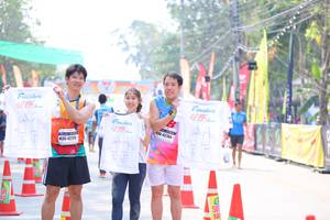 BIB: 42195, 195, 42704, 42725
                            <button type="button" onclick="openModal(9514746)" class="btn btn-primary btn-sm float-right btn-popup" data-toggle="modal" data-target=".modal-high-quality">
                        <i class="fas fa-shopping-cart"></i> Add to Cart
                    </button>
                                            <button type="button" onclick="isThisMe(9514746, true)" class="btn btn-success btn-sm float-right btn-popup btn-isme hidden" data-toggle="tooltip" data-placement="bottom" title="นี่คือรูปของคุณใช่ไหม คลิกที่นี่เพื่อเอาเข้าอัลบั้ม">
                        <i class="fas fa-plus"></i> Add to album
                    </button>
                    <button type="button" onclick="isThisMe(9514746, false)" class="btn btn-warning btn-sm float-right btn-popup btn-isnotme hidden">
                        <i class="fas fa-ban"></i> Remove from album
                    </button>