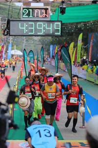 BIB: 210, 43949, 134
                            <button type="button" onclick="openModal(9348868)" class="btn btn-primary btn-sm float-right btn-popup" data-toggle="modal" data-target=".modal-high-quality">
                        <i class="fas fa-shopping-cart"></i> Add to Cart
                    </button>
                                            <button type="button" onclick="isThisMe(9348868, true)" class="btn btn-success btn-sm float-right btn-popup btn-isme hidden" data-toggle="tooltip" data-placement="bottom" title="นี่คือรูปของคุณใช่ไหม คลิกที่นี่เพื่อเอาเข้าอัลบั้ม">
                        <i class="fas fa-plus"></i> Add to album
                    </button>
                    <button type="button" onclick="isThisMe(9348868, false)" class="btn btn-warning btn-sm float-right btn-popup btn-isnotme hidden">
                        <i class="fas fa-ban"></i> Remove from album
                    </button>