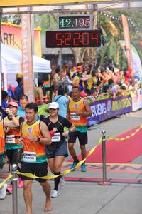 BIB: 42195, 52204, 40985, 14071, 47100
                            <button type="button" onclick="openModal(9131822)" class="btn btn-primary btn-sm float-right btn-popup" data-toggle="modal" data-target=".modal-high-quality">
                        <i class="fas fa-shopping-cart"></i> Add to Cart
                    </button>
                                            <button type="button" onclick="isThisMe(9131822, true)" class="btn btn-success btn-sm float-right btn-popup btn-isme hidden" data-toggle="tooltip" data-placement="bottom" title="นี่คือรูปของคุณใช่ไหม คลิกที่นี่เพื่อเอาเข้าอัลบั้ม">
                        <i class="fas fa-plus"></i> Add to album
                    </button>
                    <button type="button" onclick="isThisMe(9131822, false)" class="btn btn-warning btn-sm float-right btn-popup btn-isnotme hidden">
                        <i class="fas fa-ban"></i> Remove from album
                    </button>