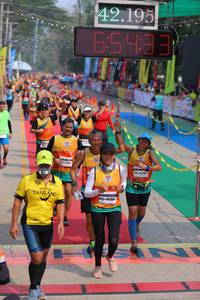 BIB: 42195, 65493, 40550
                            <button type="button" onclick="openModal(9512875)" class="btn btn-primary btn-sm float-right btn-popup" data-toggle="modal" data-target=".modal-high-quality">
                        <i class="fas fa-shopping-cart"></i> Add to Cart
                    </button>
                                            <button type="button" onclick="isThisMe(9512875, true)" class="btn btn-success btn-sm float-right btn-popup btn-isme hidden" data-toggle="tooltip" data-placement="bottom" title="นี่คือรูปของคุณใช่ไหม คลิกที่นี่เพื่อเอาเข้าอัลบั้ม">
                        <i class="fas fa-plus"></i> Add to album
                    </button>
                    <button type="button" onclick="isThisMe(9512875, false)" class="btn btn-warning btn-sm float-right btn-popup btn-isnotme hidden">
                        <i class="fas fa-ban"></i> Remove from album
                    </button>