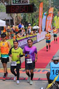 BIB: 42195, 62501, 46891, 45993
                            <button type="button" onclick="openModal(9438391)" class="btn btn-primary btn-sm float-right btn-popup" data-toggle="modal" data-target=".modal-high-quality">
                        <i class="fas fa-shopping-cart"></i> Add to Cart
                    </button>
                                            <button type="button" onclick="isThisMe(9438391, true)" class="btn btn-success btn-sm float-right btn-popup btn-isme hidden" data-toggle="tooltip" data-placement="bottom" title="นี่คือรูปของคุณใช่ไหม คลิกที่นี่เพื่อเอาเข้าอัลบั้ม">
                        <i class="fas fa-plus"></i> Add to album
                    </button>
                    <button type="button" onclick="isThisMe(9438391, false)" class="btn btn-warning btn-sm float-right btn-popup btn-isnotme hidden">
                        <i class="fas fa-ban"></i> Remove from album
                    </button>