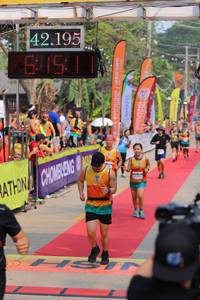 BIB: 42195
                            <button type="button" onclick="openModal(9420076)" class="btn btn-primary btn-sm float-right btn-popup" data-toggle="modal" data-target=".modal-high-quality">
                        <i class="fas fa-shopping-cart"></i> Add to Cart
                    </button>
                                            <button type="button" onclick="isThisMe(9420076, true)" class="btn btn-success btn-sm float-right btn-popup btn-isme hidden" data-toggle="tooltip" data-placement="bottom" title="นี่คือรูปของคุณใช่ไหม คลิกที่นี่เพื่อเอาเข้าอัลบั้ม">
                        <i class="fas fa-plus"></i> Add to album
                    </button>
                    <button type="button" onclick="isThisMe(9420076, false)" class="btn btn-warning btn-sm float-right btn-popup btn-isnotme hidden">
                        <i class="fas fa-ban"></i> Remove from album
                    </button>