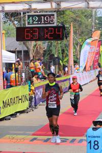 BIB: 42195, 6324
                            <button type="button" onclick="openModal(9464363)" class="btn btn-primary btn-sm float-right btn-popup" data-toggle="modal" data-target=".modal-high-quality">
                        <i class="fas fa-shopping-cart"></i> Add to Cart
                    </button>
                                            <button type="button" onclick="isThisMe(9464363, true)" class="btn btn-success btn-sm float-right btn-popup btn-isme hidden" data-toggle="tooltip" data-placement="bottom" title="นี่คือรูปของคุณใช่ไหม คลิกที่นี่เพื่อเอาเข้าอัลบั้ม">
                        <i class="fas fa-plus"></i> Add to album
                    </button>
                    <button type="button" onclick="isThisMe(9464363, false)" class="btn btn-warning btn-sm float-right btn-popup btn-isnotme hidden">
                        <i class="fas fa-ban"></i> Remove from album
                    </button>