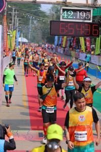 BIB: 42195, 65436, 43081
                            <button type="button" onclick="openModal(9512887)" class="btn btn-primary btn-sm float-right btn-popup" data-toggle="modal" data-target=".modal-high-quality">
                        <i class="fas fa-shopping-cart"></i> Add to Cart
                    </button>
                                            <button type="button" onclick="isThisMe(9512887, true)" class="btn btn-success btn-sm float-right btn-popup btn-isme hidden" data-toggle="tooltip" data-placement="bottom" title="นี่คือรูปของคุณใช่ไหม คลิกที่นี่เพื่อเอาเข้าอัลบั้ม">
                        <i class="fas fa-plus"></i> Add to album
                    </button>
                    <button type="button" onclick="isThisMe(9512887, false)" class="btn btn-warning btn-sm float-right btn-popup btn-isnotme hidden">
                        <i class="fas fa-ban"></i> Remove from album
                    </button>