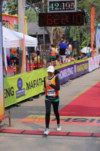 BIB: 42195, 622, 48047
                            <button type="button" onclick="openModal(9435000)" class="btn btn-primary btn-sm float-right btn-popup" data-toggle="modal" data-target=".modal-high-quality">
                        <i class="fas fa-shopping-cart"></i> Add to Cart
                    </button>
                                            <button type="button" onclick="isThisMe(9435000, true)" class="btn btn-success btn-sm float-right btn-popup btn-isme hidden" data-toggle="tooltip" data-placement="bottom" title="นี่คือรูปของคุณใช่ไหม คลิกที่นี่เพื่อเอาเข้าอัลบั้ม">
                        <i class="fas fa-plus"></i> Add to album
                    </button>
                    <button type="button" onclick="isThisMe(9435000, false)" class="btn btn-warning btn-sm float-right btn-popup btn-isnotme hidden">
                        <i class="fas fa-ban"></i> Remove from album
                    </button>