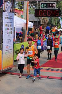 BIB: 42195, 62045, 000
                            <button type="button" onclick="openModal(9430067)" class="btn btn-primary btn-sm float-right btn-popup" data-toggle="modal" data-target=".modal-high-quality">
                        <i class="fas fa-shopping-cart"></i> Add to Cart
                    </button>
                                            <button type="button" onclick="isThisMe(9430067, true)" class="btn btn-success btn-sm float-right btn-popup btn-isme hidden" data-toggle="tooltip" data-placement="bottom" title="นี่คือรูปของคุณใช่ไหม คลิกที่นี่เพื่อเอาเข้าอัลบั้ม">
                        <i class="fas fa-plus"></i> Add to album
                    </button>
                    <button type="button" onclick="isThisMe(9430067, false)" class="btn btn-warning btn-sm float-right btn-popup btn-isnotme hidden">
                        <i class="fas fa-ban"></i> Remove from album
                    </button>