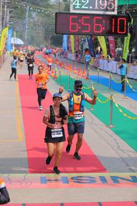 BIB: 42195, 656
                            <button type="button" onclick="openModal(9513444)" class="btn btn-primary btn-sm float-right btn-popup" data-toggle="modal" data-target=".modal-high-quality">
                        <i class="fas fa-shopping-cart"></i> Add to Cart
                    </button>
                                            <button type="button" onclick="isThisMe(9513444, true)" class="btn btn-success btn-sm float-right btn-popup btn-isme hidden" data-toggle="tooltip" data-placement="bottom" title="นี่คือรูปของคุณใช่ไหม คลิกที่นี่เพื่อเอาเข้าอัลบั้ม">
                        <i class="fas fa-plus"></i> Add to album
                    </button>
                    <button type="button" onclick="isThisMe(9513444, false)" class="btn btn-warning btn-sm float-right btn-popup btn-isnotme hidden">
                        <i class="fas fa-ban"></i> Remove from album
                    </button>