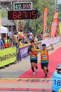 BIB: 42195, 6215
                            <button type="button" onclick="openModal(9442547)" class="btn btn-primary btn-sm float-right btn-popup" data-toggle="modal" data-target=".modal-high-quality">
                        <i class="fas fa-shopping-cart"></i> Add to Cart
                    </button>
                                            <button type="button" onclick="isThisMe(9442547, true)" class="btn btn-success btn-sm float-right btn-popup btn-isme hidden" data-toggle="tooltip" data-placement="bottom" title="นี่คือรูปของคุณใช่ไหม คลิกที่นี่เพื่อเอาเข้าอัลบั้ม">
                        <i class="fas fa-plus"></i> Add to album
                    </button>
                    <button type="button" onclick="isThisMe(9442547, false)" class="btn btn-warning btn-sm float-right btn-popup btn-isnotme hidden">
                        <i class="fas fa-ban"></i> Remove from album
                    </button>