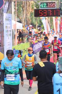 BIB: 42195, 53175, 000, 42968
                            <button type="button" onclick="openModal(9144558)" class="btn btn-primary btn-sm float-right btn-popup" data-toggle="modal" data-target=".modal-high-quality">
                        <i class="fas fa-shopping-cart"></i> Add to Cart
                    </button>
                                            <button type="button" onclick="isThisMe(9144558, true)" class="btn btn-success btn-sm float-right btn-popup btn-isme hidden" data-toggle="tooltip" data-placement="bottom" title="นี่คือรูปของคุณใช่ไหม คลิกที่นี่เพื่อเอาเข้าอัลบั้ม">
                        <i class="fas fa-plus"></i> Add to album
                    </button>
                    <button type="button" onclick="isThisMe(9144558, false)" class="btn btn-warning btn-sm float-right btn-popup btn-isnotme hidden">
                        <i class="fas fa-ban"></i> Remove from album
                    </button>