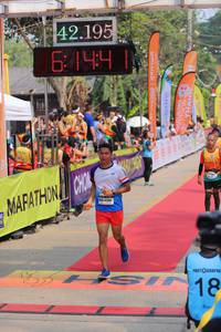 BIB: 42195, 6144
                            <button type="button" onclick="openModal(9418225)" class="btn btn-primary btn-sm float-right btn-popup" data-toggle="modal" data-target=".modal-high-quality">
                        <i class="fas fa-shopping-cart"></i> Add to Cart
                    </button>
                                            <button type="button" onclick="isThisMe(9418225, true)" class="btn btn-success btn-sm float-right btn-popup btn-isme hidden" data-toggle="tooltip" data-placement="bottom" title="นี่คือรูปของคุณใช่ไหม คลิกที่นี่เพื่อเอาเข้าอัลบั้ม">
                        <i class="fas fa-plus"></i> Add to album
                    </button>
                    <button type="button" onclick="isThisMe(9418225, false)" class="btn btn-warning btn-sm float-right btn-popup btn-isnotme hidden">
                        <i class="fas fa-ban"></i> Remove from album
                    </button>