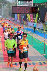 BIB: 42195, 65634
                            <button type="button" onclick="openModal(9513195)" class="btn btn-primary btn-sm float-right btn-popup" data-toggle="modal" data-target=".modal-high-quality">
                        <i class="fas fa-shopping-cart"></i> Add to Cart
                    </button>
                                            <button type="button" onclick="isThisMe(9513195, true)" class="btn btn-success btn-sm float-right btn-popup btn-isme hidden" data-toggle="tooltip" data-placement="bottom" title="นี่คือรูปของคุณใช่ไหม คลิกที่นี่เพื่อเอาเข้าอัลบั้ม">
                        <i class="fas fa-plus"></i> Add to album
                    </button>
                    <button type="button" onclick="isThisMe(9513195, false)" class="btn btn-warning btn-sm float-right btn-popup btn-isnotme hidden">
                        <i class="fas fa-ban"></i> Remove from album
                    </button>