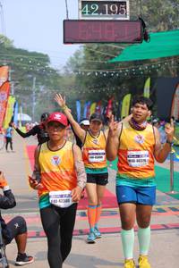 BIB: 42195, 640, 45099, 40376, 42380
                            <button type="button" onclick="openModal(9489234)" class="btn btn-primary btn-sm float-right btn-popup" data-toggle="modal" data-target=".modal-high-quality">
                        <i class="fas fa-shopping-cart"></i> Add to Cart
                    </button>
                                            <button type="button" onclick="isThisMe(9489234, true)" class="btn btn-success btn-sm float-right btn-popup btn-isme hidden" data-toggle="tooltip" data-placement="bottom" title="นี่คือรูปของคุณใช่ไหม คลิกที่นี่เพื่อเอาเข้าอัลบั้ม">
                        <i class="fas fa-plus"></i> Add to album
                    </button>
                    <button type="button" onclick="isThisMe(9489234, false)" class="btn btn-warning btn-sm float-right btn-popup btn-isnotme hidden">
                        <i class="fas fa-ban"></i> Remove from album
                    </button>