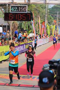 BIB: 42195, 6105
                            <button type="button" onclick="openModal(9353560)" class="btn btn-primary btn-sm float-right btn-popup" data-toggle="modal" data-target=".modal-high-quality">
                        <i class="fas fa-shopping-cart"></i> Add to Cart
                    </button>
                                            <button type="button" onclick="isThisMe(9353560, true)" class="btn btn-success btn-sm float-right btn-popup btn-isme hidden" data-toggle="tooltip" data-placement="bottom" title="นี่คือรูปของคุณใช่ไหม คลิกที่นี่เพื่อเอาเข้าอัลบั้ม">
                        <i class="fas fa-plus"></i> Add to album
                    </button>
                    <button type="button" onclick="isThisMe(9353560, false)" class="btn btn-warning btn-sm float-right btn-popup btn-isnotme hidden">
                        <i class="fas fa-ban"></i> Remove from album
                    </button>