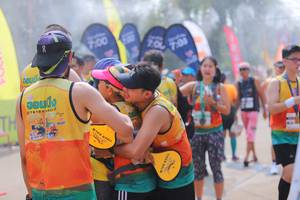 BIB: 000, 700, 1818
                            <button type="button" onclick="openModal(9514520)" class="btn btn-primary btn-sm float-right btn-popup" data-toggle="modal" data-target=".modal-high-quality">
                        <i class="fas fa-shopping-cart"></i> Add to Cart
                    </button>
                                            <button type="button" onclick="isThisMe(9514520, true)" class="btn btn-success btn-sm float-right btn-popup btn-isme hidden" data-toggle="tooltip" data-placement="bottom" title="นี่คือรูปของคุณใช่ไหม คลิกที่นี่เพื่อเอาเข้าอัลบั้ม">
                        <i class="fas fa-plus"></i> Add to album
                    </button>
                    <button type="button" onclick="isThisMe(9514520, false)" class="btn btn-warning btn-sm float-right btn-popup btn-isnotme hidden">
                        <i class="fas fa-ban"></i> Remove from album
                    </button>