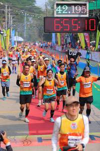 BIB: 42195, 65510
                            <button type="button" onclick="openModal(9513035)" class="btn btn-primary btn-sm float-right btn-popup" data-toggle="modal" data-target=".modal-high-quality">
                        <i class="fas fa-shopping-cart"></i> Add to Cart
                    </button>
                                            <button type="button" onclick="isThisMe(9513035, true)" class="btn btn-success btn-sm float-right btn-popup btn-isme hidden" data-toggle="tooltip" data-placement="bottom" title="นี่คือรูปของคุณใช่ไหม คลิกที่นี่เพื่อเอาเข้าอัลบั้ม">
                        <i class="fas fa-plus"></i> Add to album
                    </button>
                    <button type="button" onclick="isThisMe(9513035, false)" class="btn btn-warning btn-sm float-right btn-popup btn-isnotme hidden">
                        <i class="fas fa-ban"></i> Remove from album
                    </button>