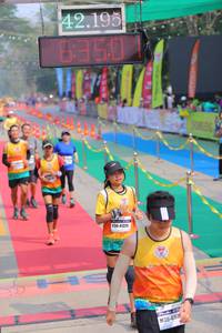 BIB: 42195, 41325, 3547
                            <button type="button" onclick="openModal(9469710)" class="btn btn-primary btn-sm float-right btn-popup" data-toggle="modal" data-target=".modal-high-quality">
                        <i class="fas fa-shopping-cart"></i> Add to Cart
                    </button>
                                            <button type="button" onclick="isThisMe(9469710, true)" class="btn btn-success btn-sm float-right btn-popup btn-isme hidden" data-toggle="tooltip" data-placement="bottom" title="นี่คือรูปของคุณใช่ไหม คลิกที่นี่เพื่อเอาเข้าอัลบั้ม">
                        <i class="fas fa-plus"></i> Add to album
                    </button>
                    <button type="button" onclick="isThisMe(9469710, false)" class="btn btn-warning btn-sm float-right btn-popup btn-isnotme hidden">
                        <i class="fas fa-ban"></i> Remove from album
                    </button>