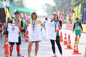 BIB: 42195
                            <button type="button" onclick="openModal(9514836)" class="btn btn-primary btn-sm float-right btn-popup" data-toggle="modal" data-target=".modal-high-quality">
                        <i class="fas fa-shopping-cart"></i> Add to Cart
                    </button>
                                            <button type="button" onclick="isThisMe(9514836, true)" class="btn btn-success btn-sm float-right btn-popup btn-isme hidden" data-toggle="tooltip" data-placement="bottom" title="นี่คือรูปของคุณใช่ไหม คลิกที่นี่เพื่อเอาเข้าอัลบั้ม">
                        <i class="fas fa-plus"></i> Add to album
                    </button>
                    <button type="button" onclick="isThisMe(9514836, false)" class="btn btn-warning btn-sm float-right btn-popup btn-isnotme hidden">
                        <i class="fas fa-ban"></i> Remove from album
                    </button>