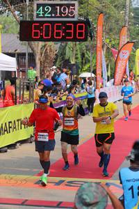 BIB: 42195, 60638
                            <button type="button" onclick="openModal(9336881)" class="btn btn-primary btn-sm float-right btn-popup" data-toggle="modal" data-target=".modal-high-quality">
                        <i class="fas fa-shopping-cart"></i> Add to Cart
                    </button>
                                            <button type="button" onclick="isThisMe(9336881, true)" class="btn btn-success btn-sm float-right btn-popup btn-isme hidden" data-toggle="tooltip" data-placement="bottom" title="นี่คือรูปของคุณใช่ไหม คลิกที่นี่เพื่อเอาเข้าอัลบั้ม">
                        <i class="fas fa-plus"></i> Add to album
                    </button>
                    <button type="button" onclick="isThisMe(9336881, false)" class="btn btn-warning btn-sm float-right btn-popup btn-isnotme hidden">
                        <i class="fas fa-ban"></i> Remove from album
                    </button>