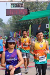 BIB: 42195, 64755, 46388
                            <button type="button" onclick="openModal(9489022)" class="btn btn-primary btn-sm float-right btn-popup" data-toggle="modal" data-target=".modal-high-quality">
                        <i class="fas fa-shopping-cart"></i> Add to Cart
                    </button>
                                            <button type="button" onclick="isThisMe(9489022, true)" class="btn btn-success btn-sm float-right btn-popup btn-isme hidden" data-toggle="tooltip" data-placement="bottom" title="นี่คือรูปของคุณใช่ไหม คลิกที่นี่เพื่อเอาเข้าอัลบั้ม">
                        <i class="fas fa-plus"></i> Add to album
                    </button>
                    <button type="button" onclick="isThisMe(9489022, false)" class="btn btn-warning btn-sm float-right btn-popup btn-isnotme hidden">
                        <i class="fas fa-ban"></i> Remove from album
                    </button>