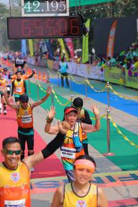 BIB: 42195, 69506, 42457
                            <button type="button" onclick="openModal(9513003)" class="btn btn-primary btn-sm float-right btn-popup" data-toggle="modal" data-target=".modal-high-quality">
                        <i class="fas fa-shopping-cart"></i> Add to Cart
                    </button>
                                            <button type="button" onclick="isThisMe(9513003, true)" class="btn btn-success btn-sm float-right btn-popup btn-isme hidden" data-toggle="tooltip" data-placement="bottom" title="นี่คือรูปของคุณใช่ไหม คลิกที่นี่เพื่อเอาเข้าอัลบั้ม">
                        <i class="fas fa-plus"></i> Add to album
                    </button>
                    <button type="button" onclick="isThisMe(9513003, false)" class="btn btn-warning btn-sm float-right btn-popup btn-isnotme hidden">
                        <i class="fas fa-ban"></i> Remove from album
                    </button>