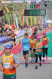 BIB: 2543, 27537
                            <button type="button" onclick="openModal(9130658)" class="btn btn-primary btn-sm float-right btn-popup" data-toggle="modal" data-target=".modal-high-quality">
                        <i class="fas fa-shopping-cart"></i> Add to Cart
                    </button>
                                            <button type="button" onclick="isThisMe(9130658, true)" class="btn btn-success btn-sm float-right btn-popup btn-isme hidden" data-toggle="tooltip" data-placement="bottom" title="นี่คือรูปของคุณใช่ไหม คลิกที่นี่เพื่อเอาเข้าอัลบั้ม">
                        <i class="fas fa-plus"></i> Add to album
                    </button>
                    <button type="button" onclick="isThisMe(9130658, false)" class="btn btn-warning btn-sm float-right btn-popup btn-isnotme hidden">
                        <i class="fas fa-ban"></i> Remove from album
                    </button>