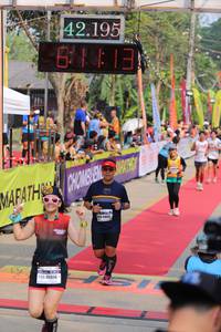 BIB: 42195, 45056
                            <button type="button" onclick="openModal(9353893)" class="btn btn-primary btn-sm float-right btn-popup" data-toggle="modal" data-target=".modal-high-quality">
                        <i class="fas fa-shopping-cart"></i> Add to Cart
                    </button>
                                            <button type="button" onclick="isThisMe(9353893, true)" class="btn btn-success btn-sm float-right btn-popup btn-isme hidden" data-toggle="tooltip" data-placement="bottom" title="นี่คือรูปของคุณใช่ไหม คลิกที่นี่เพื่อเอาเข้าอัลบั้ม">
                        <i class="fas fa-plus"></i> Add to album
                    </button>
                    <button type="button" onclick="isThisMe(9353893, false)" class="btn btn-warning btn-sm float-right btn-popup btn-isnotme hidden">
                        <i class="fas fa-ban"></i> Remove from album
                    </button>