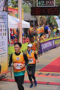 BIB: 42195, 40096, 4667
                            <button type="button" onclick="openModal(9424919)" class="btn btn-primary btn-sm float-right btn-popup" data-toggle="modal" data-target=".modal-high-quality">
                        <i class="fas fa-shopping-cart"></i> Add to Cart
                    </button>
                                            <button type="button" onclick="isThisMe(9424919, true)" class="btn btn-success btn-sm float-right btn-popup btn-isme hidden" data-toggle="tooltip" data-placement="bottom" title="นี่คือรูปของคุณใช่ไหม คลิกที่นี่เพื่อเอาเข้าอัลบั้ม">
                        <i class="fas fa-plus"></i> Add to album
                    </button>
                    <button type="button" onclick="isThisMe(9424919, false)" class="btn btn-warning btn-sm float-right btn-popup btn-isnotme hidden">
                        <i class="fas fa-ban"></i> Remove from album
                    </button>