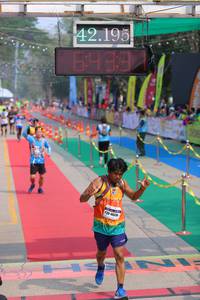 BIB: 42195, 6499, 4033
                            <button type="button" onclick="openModal(9483871)" class="btn btn-primary btn-sm float-right btn-popup" data-toggle="modal" data-target=".modal-high-quality">
                        <i class="fas fa-shopping-cart"></i> Add to Cart
                    </button>
                                            <button type="button" onclick="isThisMe(9483871, true)" class="btn btn-success btn-sm float-right btn-popup btn-isme hidden" data-toggle="tooltip" data-placement="bottom" title="นี่คือรูปของคุณใช่ไหม คลิกที่นี่เพื่อเอาเข้าอัลบั้ม">
                        <i class="fas fa-plus"></i> Add to album
                    </button>
                    <button type="button" onclick="isThisMe(9483871, false)" class="btn btn-warning btn-sm float-right btn-popup btn-isnotme hidden">
                        <i class="fas fa-ban"></i> Remove from album
                    </button>