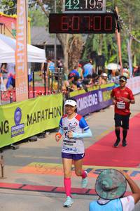 BIB: 42195, 60100, 4539
                            <button type="button" onclick="openModal(9338119)" class="btn btn-primary btn-sm float-right btn-popup" data-toggle="modal" data-target=".modal-high-quality">
                        <i class="fas fa-shopping-cart"></i> Add to Cart
                    </button>
                                            <button type="button" onclick="isThisMe(9338119, true)" class="btn btn-success btn-sm float-right btn-popup btn-isme hidden" data-toggle="tooltip" data-placement="bottom" title="นี่คือรูปของคุณใช่ไหม คลิกที่นี่เพื่อเอาเข้าอัลบั้ม">
                        <i class="fas fa-plus"></i> Add to album
                    </button>
                    <button type="button" onclick="isThisMe(9338119, false)" class="btn btn-warning btn-sm float-right btn-popup btn-isnotme hidden">
                        <i class="fas fa-ban"></i> Remove from album
                    </button>