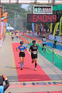 BIB: 42195, 64049
                            <button type="button" onclick="openModal(9481475)" class="btn btn-primary btn-sm float-right btn-popup" data-toggle="modal" data-target=".modal-high-quality">
                        <i class="fas fa-shopping-cart"></i> Add to Cart
                    </button>
                                            <button type="button" onclick="isThisMe(9481475, true)" class="btn btn-success btn-sm float-right btn-popup btn-isme hidden" data-toggle="tooltip" data-placement="bottom" title="นี่คือรูปของคุณใช่ไหม คลิกที่นี่เพื่อเอาเข้าอัลบั้ม">
                        <i class="fas fa-plus"></i> Add to album
                    </button>
                    <button type="button" onclick="isThisMe(9481475, false)" class="btn btn-warning btn-sm float-right btn-popup btn-isnotme hidden">
                        <i class="fas fa-ban"></i> Remove from album
                    </button>