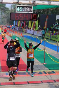 BIB: 42195, 65419, 4812, 5555
                            <button type="button" onclick="openModal(9512837)" class="btn btn-primary btn-sm float-right btn-popup" data-toggle="modal" data-target=".modal-high-quality">
                        <i class="fas fa-shopping-cart"></i> Add to Cart
                    </button>
                                            <button type="button" onclick="isThisMe(9512837, true)" class="btn btn-success btn-sm float-right btn-popup btn-isme hidden" data-toggle="tooltip" data-placement="bottom" title="นี่คือรูปของคุณใช่ไหม คลิกที่นี่เพื่อเอาเข้าอัลบั้ม">
                        <i class="fas fa-plus"></i> Add to album
                    </button>
                    <button type="button" onclick="isThisMe(9512837, false)" class="btn btn-warning btn-sm float-right btn-popup btn-isnotme hidden">
                        <i class="fas fa-ban"></i> Remove from album
                    </button>