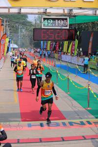 BIB: 42195, 6520
                            <button type="button" onclick="openModal(9492934)" class="btn btn-primary btn-sm float-right btn-popup" data-toggle="modal" data-target=".modal-high-quality">
                        <i class="fas fa-shopping-cart"></i> Add to Cart
                    </button>
                                            <button type="button" onclick="isThisMe(9492934, true)" class="btn btn-success btn-sm float-right btn-popup btn-isme hidden" data-toggle="tooltip" data-placement="bottom" title="นี่คือรูปของคุณใช่ไหม คลิกที่นี่เพื่อเอาเข้าอัลบั้ม">
                        <i class="fas fa-plus"></i> Add to album
                    </button>
                    <button type="button" onclick="isThisMe(9492934, false)" class="btn btn-warning btn-sm float-right btn-popup btn-isnotme hidden">
                        <i class="fas fa-ban"></i> Remove from album
                    </button>