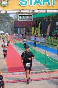 BIB: 42195, 6439
                            <button type="button" onclick="openModal(9484234)" class="btn btn-primary btn-sm float-right btn-popup" data-toggle="modal" data-target=".modal-high-quality">
                        <i class="fas fa-shopping-cart"></i> Add to Cart
                    </button>
                                            <button type="button" onclick="isThisMe(9484234, true)" class="btn btn-success btn-sm float-right btn-popup btn-isme hidden" data-toggle="tooltip" data-placement="bottom" title="นี่คือรูปของคุณใช่ไหม คลิกที่นี่เพื่อเอาเข้าอัลบั้ม">
                        <i class="fas fa-plus"></i> Add to album
                    </button>
                    <button type="button" onclick="isThisMe(9484234, false)" class="btn btn-warning btn-sm float-right btn-popup btn-isnotme hidden">
                        <i class="fas fa-ban"></i> Remove from album
                    </button>