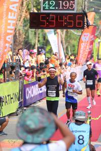 BIB: 42195, 59456, 100, 4897
                            <button type="button" onclick="openModal(9143142)" class="btn btn-primary btn-sm float-right btn-popup" data-toggle="modal" data-target=".modal-high-quality">
                        <i class="fas fa-shopping-cart"></i> Add to Cart
                    </button>
                                            <button type="button" onclick="isThisMe(9143142, true)" class="btn btn-success btn-sm float-right btn-popup btn-isme hidden" data-toggle="tooltip" data-placement="bottom" title="นี่คือรูปของคุณใช่ไหม คลิกที่นี่เพื่อเอาเข้าอัลบั้ม">
                        <i class="fas fa-plus"></i> Add to album
                    </button>
                    <button type="button" onclick="isThisMe(9143142, false)" class="btn btn-warning btn-sm float-right btn-popup btn-isnotme hidden">
                        <i class="fas fa-ban"></i> Remove from album
                    </button>