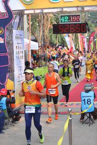BIB: 42195, 52650, 4697, 401
                            <button type="button" onclick="openModal(9134719)" class="btn btn-primary btn-sm float-right btn-popup" data-toggle="modal" data-target=".modal-high-quality">
                        <i class="fas fa-shopping-cart"></i> Add to Cart
                    </button>
                                            <button type="button" onclick="isThisMe(9134719, true)" class="btn btn-success btn-sm float-right btn-popup btn-isme hidden" data-toggle="tooltip" data-placement="bottom" title="นี่คือรูปของคุณใช่ไหม คลิกที่นี่เพื่อเอาเข้าอัลบั้ม">
                        <i class="fas fa-plus"></i> Add to album
                    </button>
                    <button type="button" onclick="isThisMe(9134719, false)" class="btn btn-warning btn-sm float-right btn-popup btn-isnotme hidden">
                        <i class="fas fa-ban"></i> Remove from album
                    </button>