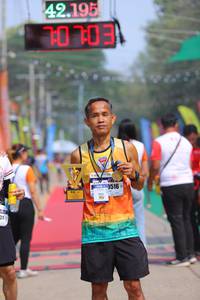 BIB: 42195, 70703, 0516
                            <button type="button" onclick="openModal(9514557)" class="btn btn-primary btn-sm float-right btn-popup" data-toggle="modal" data-target=".modal-high-quality">
                        <i class="fas fa-shopping-cart"></i> Add to Cart
                    </button>
                                            <button type="button" onclick="isThisMe(9514557, true)" class="btn btn-success btn-sm float-right btn-popup btn-isme hidden" data-toggle="tooltip" data-placement="bottom" title="นี่คือรูปของคุณใช่ไหม คลิกที่นี่เพื่อเอาเข้าอัลบั้ม">
                        <i class="fas fa-plus"></i> Add to album
                    </button>
                    <button type="button" onclick="isThisMe(9514557, false)" class="btn btn-warning btn-sm float-right btn-popup btn-isnotme hidden">
                        <i class="fas fa-ban"></i> Remove from album
                    </button>