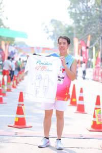 BIB: 42195, 704
                            <button type="button" onclick="openModal(9514729)" class="btn btn-primary btn-sm float-right btn-popup" data-toggle="modal" data-target=".modal-high-quality">
                        <i class="fas fa-shopping-cart"></i> Add to Cart
                    </button>
                                            <button type="button" onclick="isThisMe(9514729, true)" class="btn btn-success btn-sm float-right btn-popup btn-isme hidden" data-toggle="tooltip" data-placement="bottom" title="นี่คือรูปของคุณใช่ไหม คลิกที่นี่เพื่อเอาเข้าอัลบั้ม">
                        <i class="fas fa-plus"></i> Add to album
                    </button>
                    <button type="button" onclick="isThisMe(9514729, false)" class="btn btn-warning btn-sm float-right btn-popup btn-isnotme hidden">
                        <i class="fas fa-ban"></i> Remove from album
                    </button>