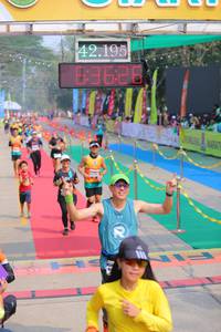 BIB: 42195, 3626
                            <button type="button" onclick="openModal(9471516)" class="btn btn-primary btn-sm float-right btn-popup" data-toggle="modal" data-target=".modal-high-quality">
                        <i class="fas fa-shopping-cart"></i> Add to Cart
                    </button>
                                            <button type="button" onclick="isThisMe(9471516, true)" class="btn btn-success btn-sm float-right btn-popup btn-isme hidden" data-toggle="tooltip" data-placement="bottom" title="นี่คือรูปของคุณใช่ไหม คลิกที่นี่เพื่อเอาเข้าอัลบั้ม">
                        <i class="fas fa-plus"></i> Add to album
                    </button>
                    <button type="button" onclick="isThisMe(9471516, false)" class="btn btn-warning btn-sm float-right btn-popup btn-isnotme hidden">
                        <i class="fas fa-ban"></i> Remove from album
                    </button>