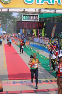 BIB: 42195, 70004
                            <button type="button" onclick="openModal(9514380)" class="btn btn-primary btn-sm float-right btn-popup" data-toggle="modal" data-target=".modal-high-quality">
                        <i class="fas fa-shopping-cart"></i> Add to Cart
                    </button>
                                            <button type="button" onclick="isThisMe(9514380, true)" class="btn btn-success btn-sm float-right btn-popup btn-isme hidden" data-toggle="tooltip" data-placement="bottom" title="นี่คือรูปของคุณใช่ไหม คลิกที่นี่เพื่อเอาเข้าอัลบั้ม">
                        <i class="fas fa-plus"></i> Add to album
                    </button>
                    <button type="button" onclick="isThisMe(9514380, false)" class="btn btn-warning btn-sm float-right btn-popup btn-isnotme hidden">
                        <i class="fas fa-ban"></i> Remove from album
                    </button>